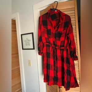 Old Navy Red and Black Plaid Shirt Dress 2x plus size